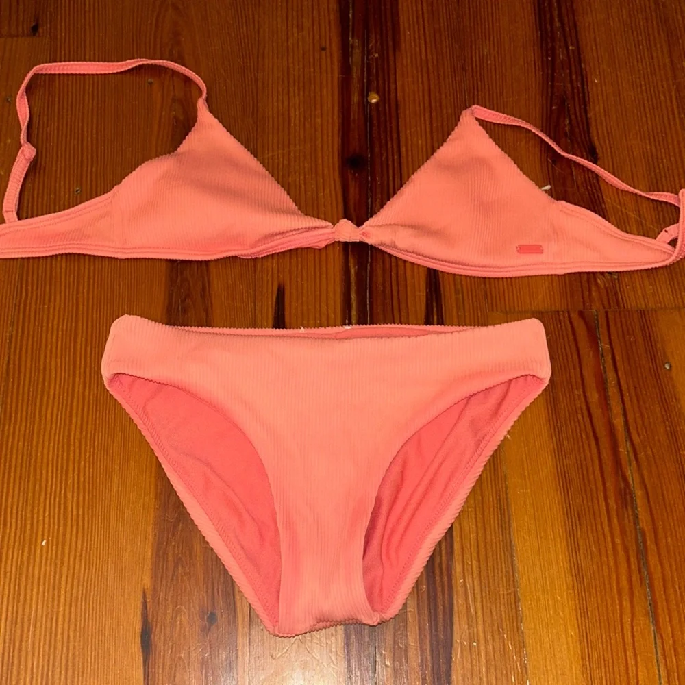 ROXY SWIM SET🩷🩷 - Picture 1 of 4
